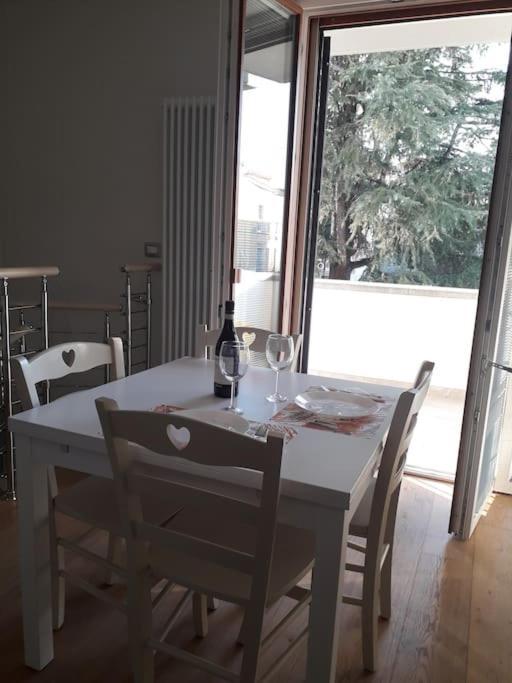Appartamento Il Giardinetto Reggio Emilia Luaran gambar